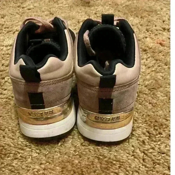 Guess Marilyn Mesh Glitter Sneaker Size 7 - Picture 3 of 8